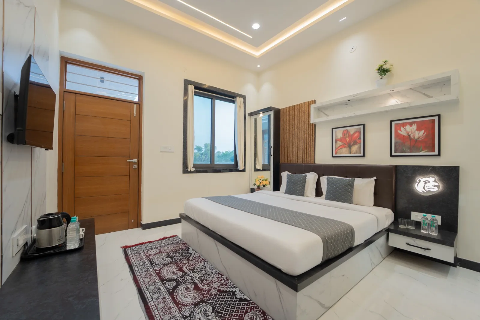 Room 9